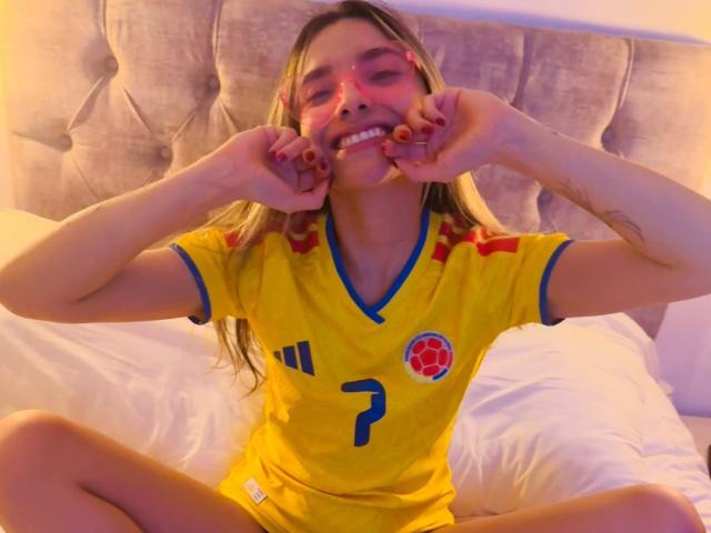 AdharaCooperr - Live porn &amp; sex cam - 29938841