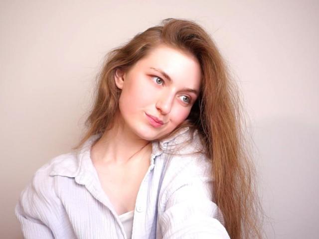 AdellaCzapla - сексуальная веб-камера в реальном времени - 29940638