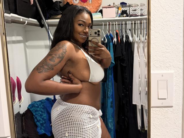 SunnyMochaQueen - Live porn &amp; sex cam - 29943797