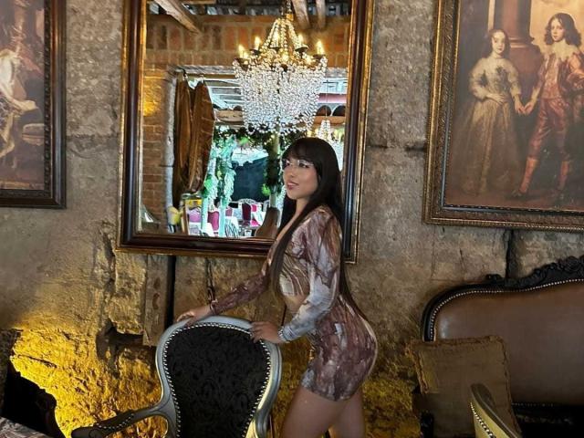 Heyly - Live sex cam - 29945291