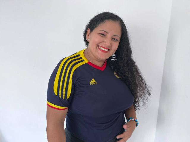 GenesisMontenegro - Live sex cam - 29945987