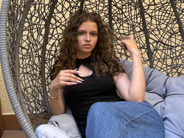 CurlyElina - Live porn &amp; sex cam - 29951264