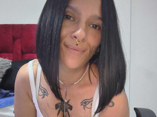 AmelieBlake - Live sex cam - 29953418