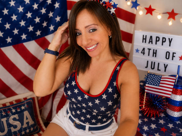 CharlotteDilucca - Sexe cam en vivo - 29955536