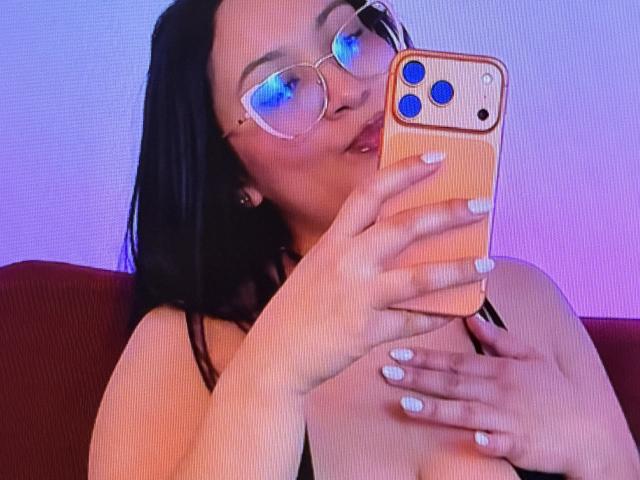 KendallBrzz - Live porn &amp; sex cam - 29957522