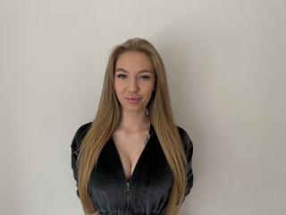 Watch DanielaRecor Live on XLoveCam