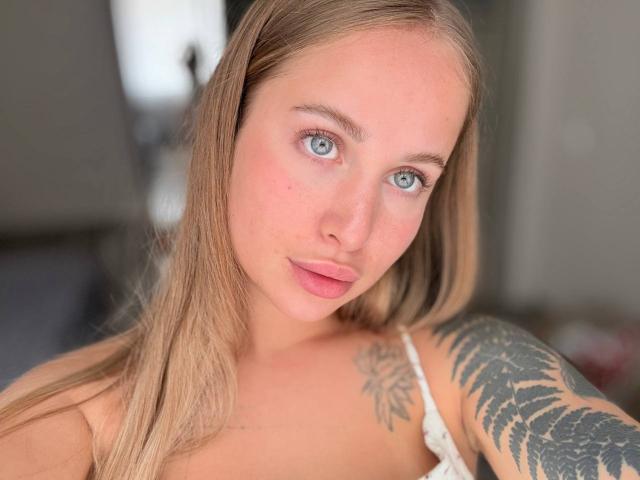 MirckyBlush - Live sex cam - 29974217