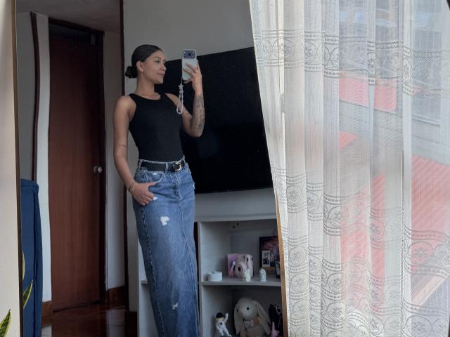 ThaliaAres - Sexe cam en vivo - 29977388