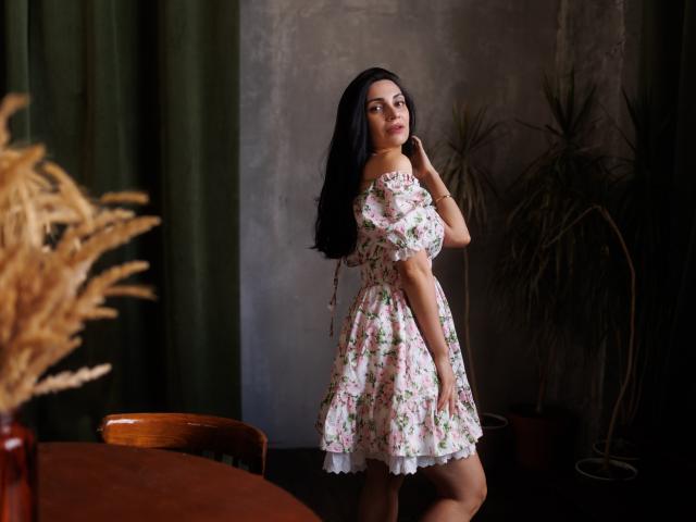 BeatriceLovely - Live Sex Cam - 29982041
