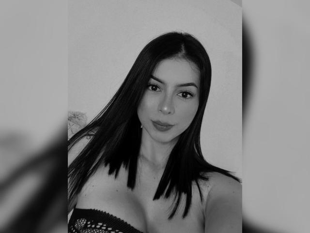 IsabellaJames - ライブポルノ&amp;セックスカム - 29982080