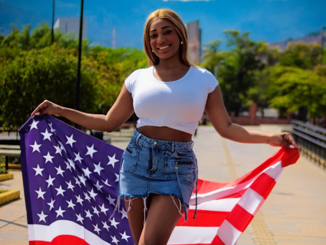 CharloteBrown - Live porn &amp; sex cam - 29982560