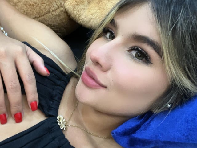 SashaPolet - Live sex cam - 29983811