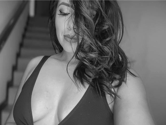 EmilyDurand - Sexe cam en vivo - 29984777