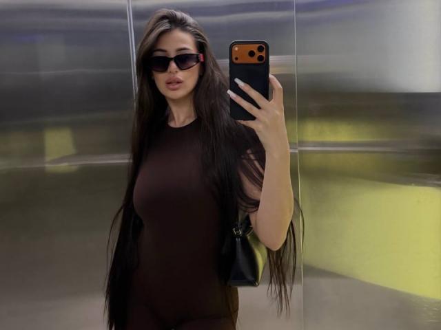 ArielGemme - Live sexe cam - 29985299