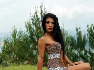 PrettyHannaTS - Show nude with this latin american Transsexual 