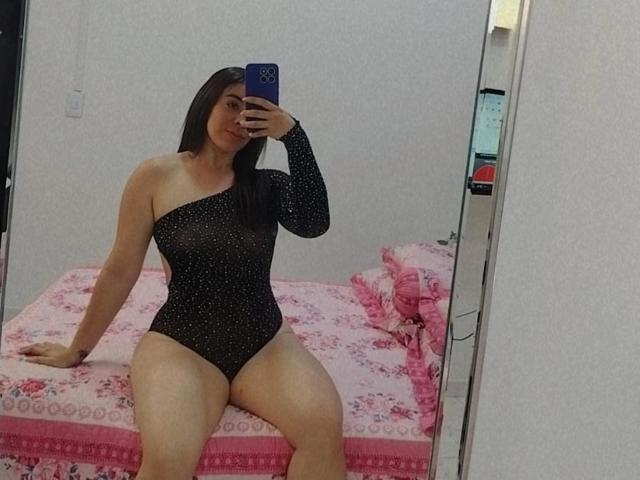 LauraWilson - Live sex cam - 29990033