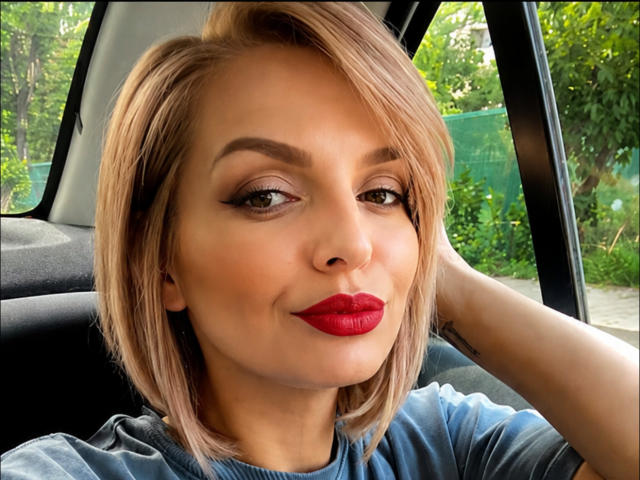 DouceAmelia - Live porn &amp; sex cam - 29990558