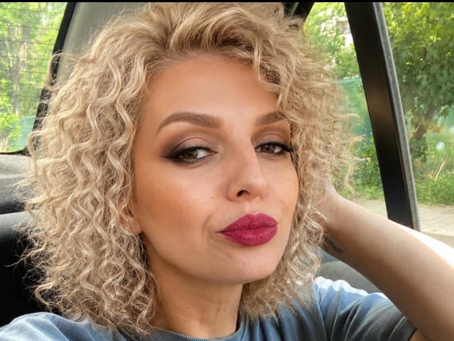 DouceAmelia - Live porn &amp; sex cam - 29990639