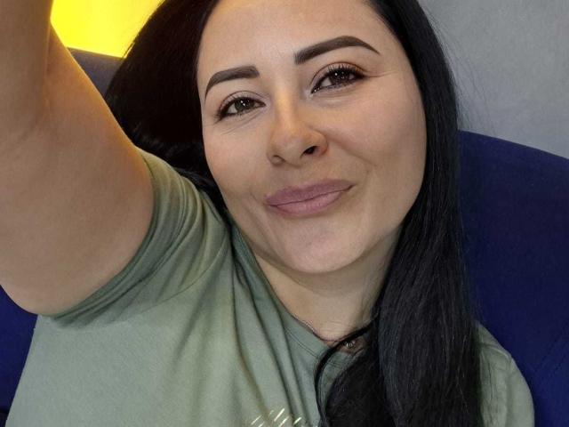 MatureeDesiree - Live Sex Cam - 29993894