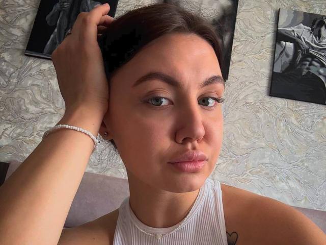 InesGueningsman - Sexe cam en vivo - 29994968