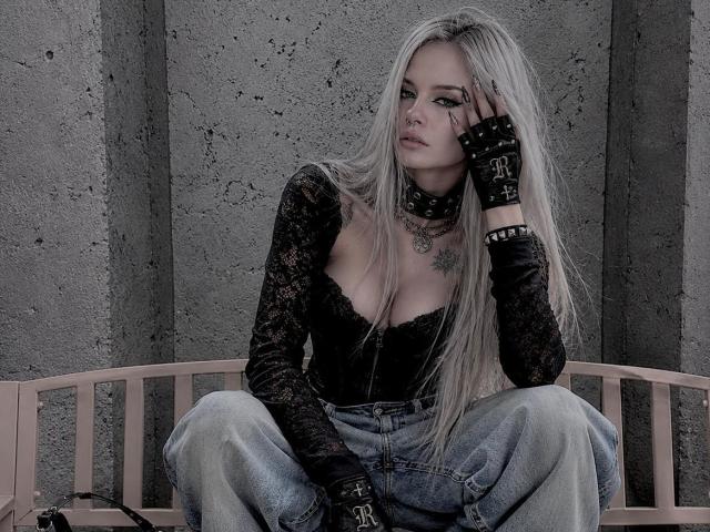 ErgoProxy - Live porn &amp; sex cam - 29996654