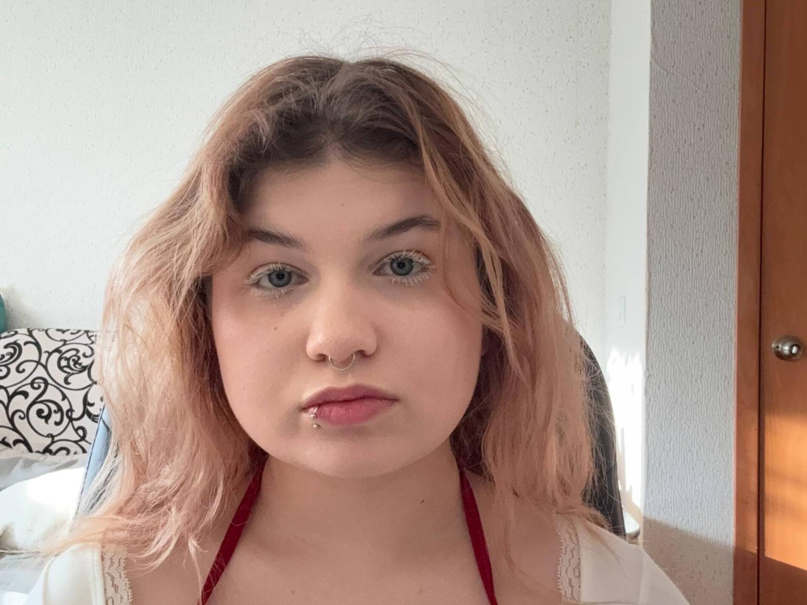 BrandiOhotto - Live porn &amp; sex cam - 29997902