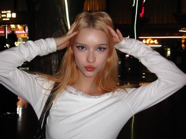 DalliaBanowski - ライブポルノ&amp;セックスカム - 30001061