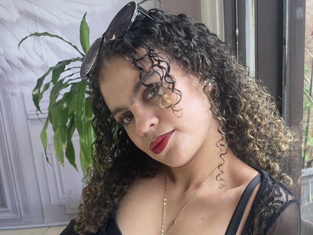 MeganGlowX - Sexe cam en vivo - 30009815