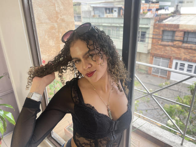 MeganGlowX - Sexe cam en vivo - 30009833
