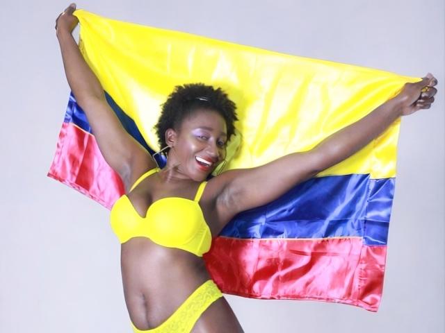 NahomyHawk - Live porn &amp; sex cam - 30011456