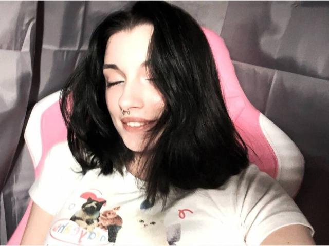 MackenzieCostantino - Live porn &amp; sex cam - 30011516