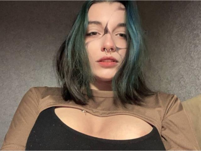 MackenzieCostantino - Live porn &amp; sex cam - 30011525