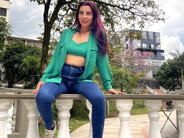 CarlaTorres - Sexe cam en vivo - 30012311