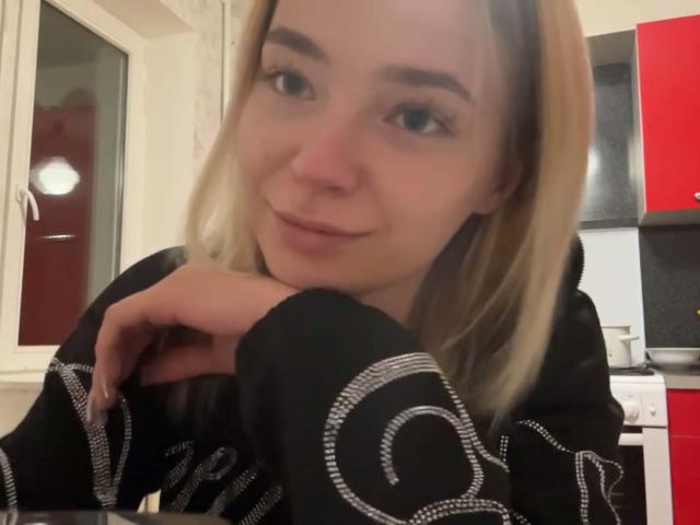 AdrieneDegennaro - Sexe cam en vivo - 30014384