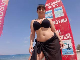 laleticia-hot