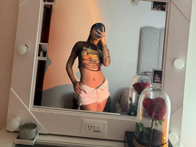 ThaliaAres - Sexe cam en vivo - 30021713