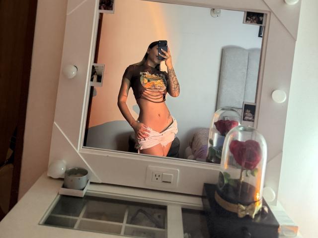 ThaliaAres - Sexe cam en vivo - 30021728