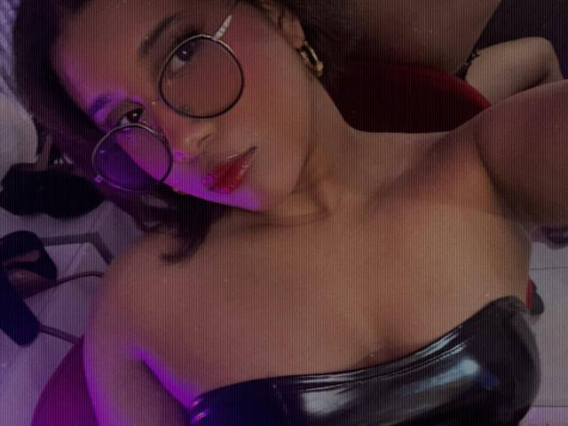 LoreDuval - Sexe cam en vivo - 30025958