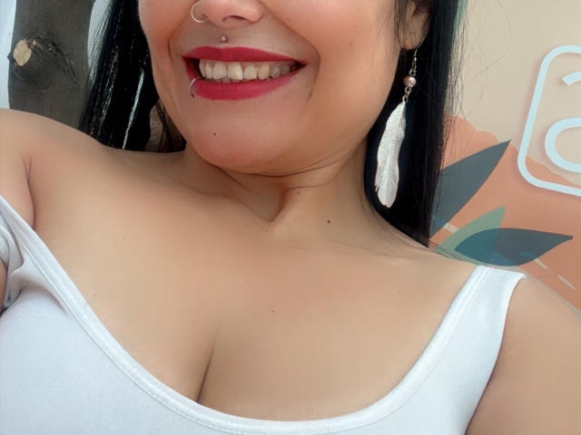 CharlotteCrofort - Live sex cam - 30027632