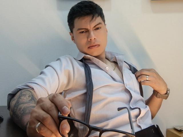 AquilesTaylor - Sexe cam en vivo - 30030647