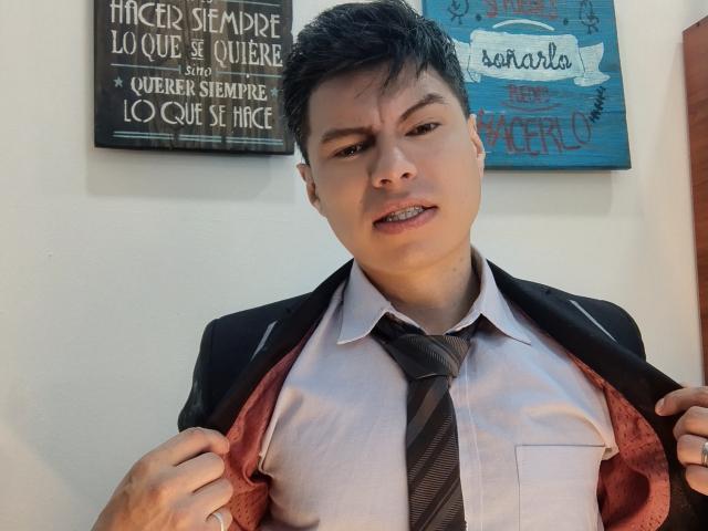 AquilesTaylor - Live porn &amp; sex cam - 30030665