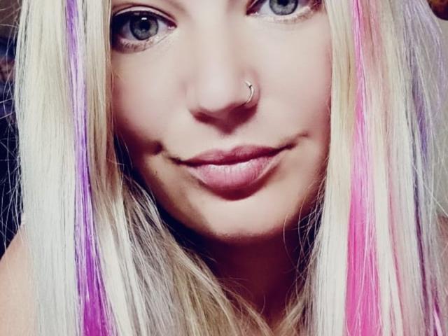 AlmaDeAngel69 - Live sex cam - 30033860