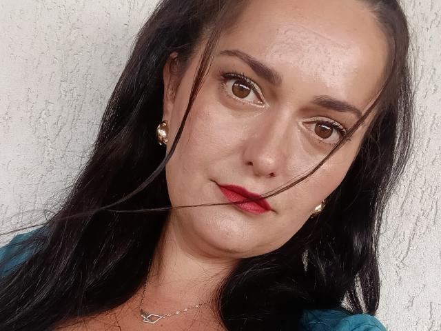 AmiraCeleste - Live sex cam - 30034061