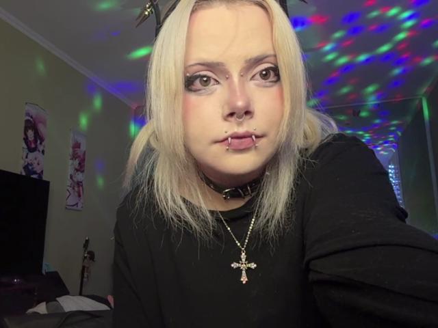 NovellaZellmer - Live porn &amp; sex cam - 30034193