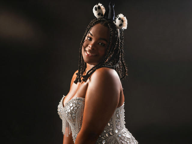 EbonyHenner - Live porn &amp; sex cam - 30035279