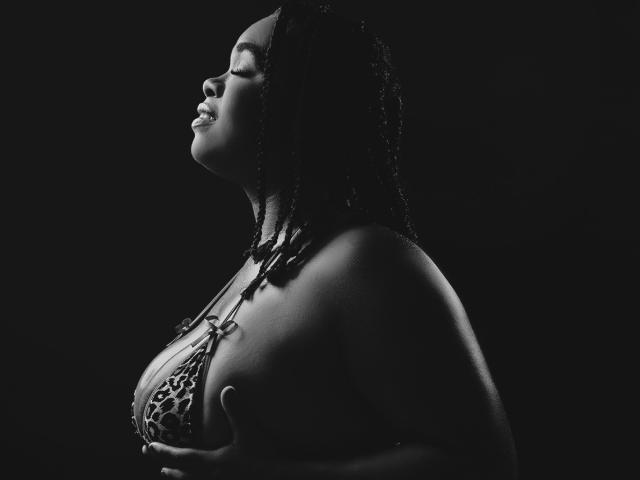 EbonyHenner - Live porn &amp; sex cam - 30035441