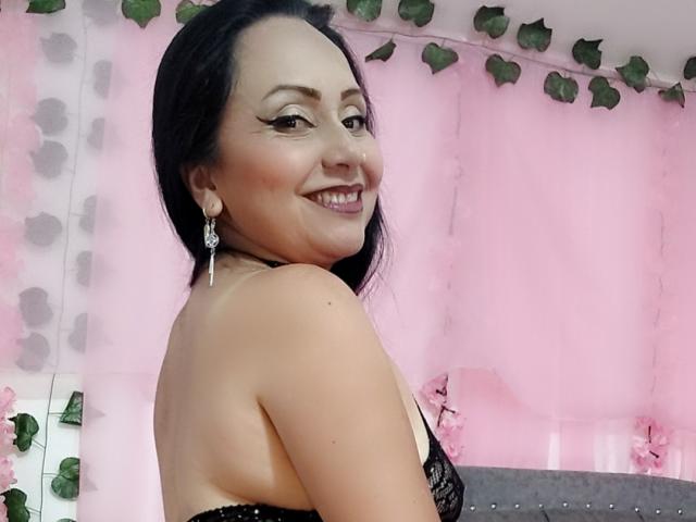 Zaria69 - Live Sex Cam - 30039185