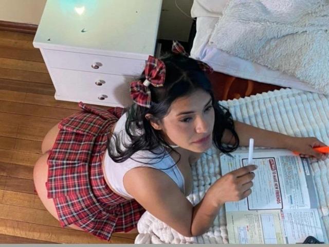ArianithaXox - Live porn &amp; sex cam - 30043205