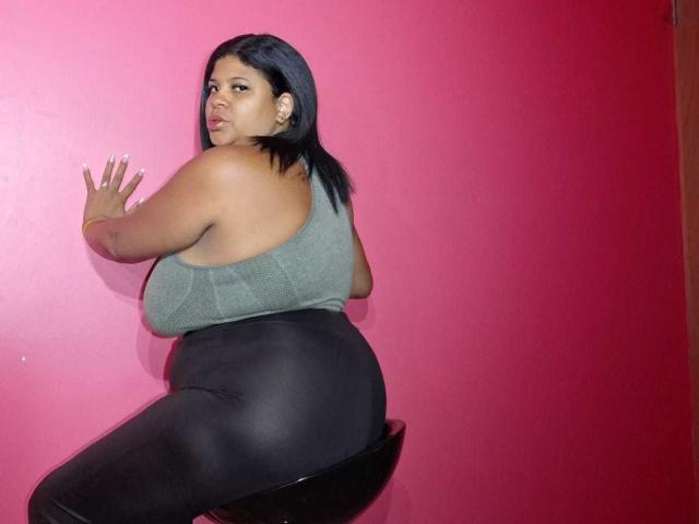 NaughtyPlusSizeGoddess - Live porn &amp; sex cam - 30049964