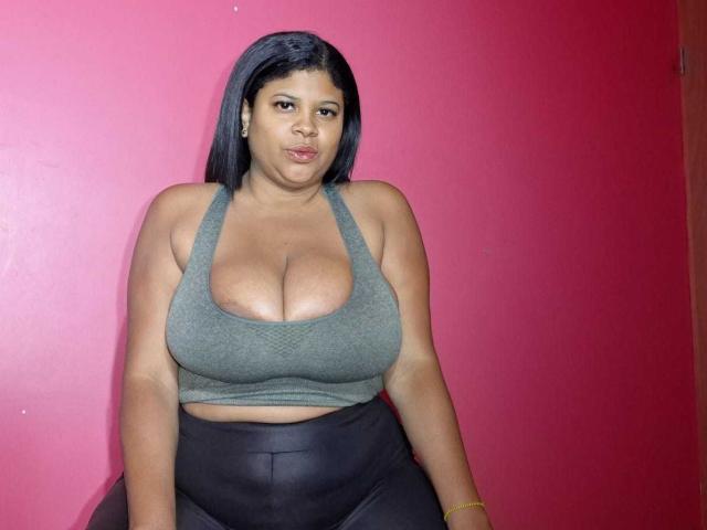 NaughtyPlusSizeGoddess - Live porn &amp; sex cam - 30049994